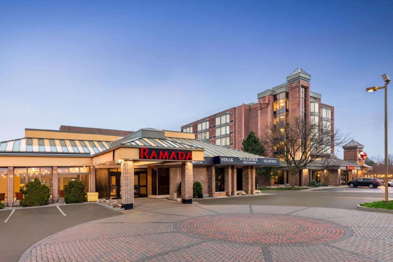 Ramada Plaza By Wyndham Niagara Falls Esterno foto