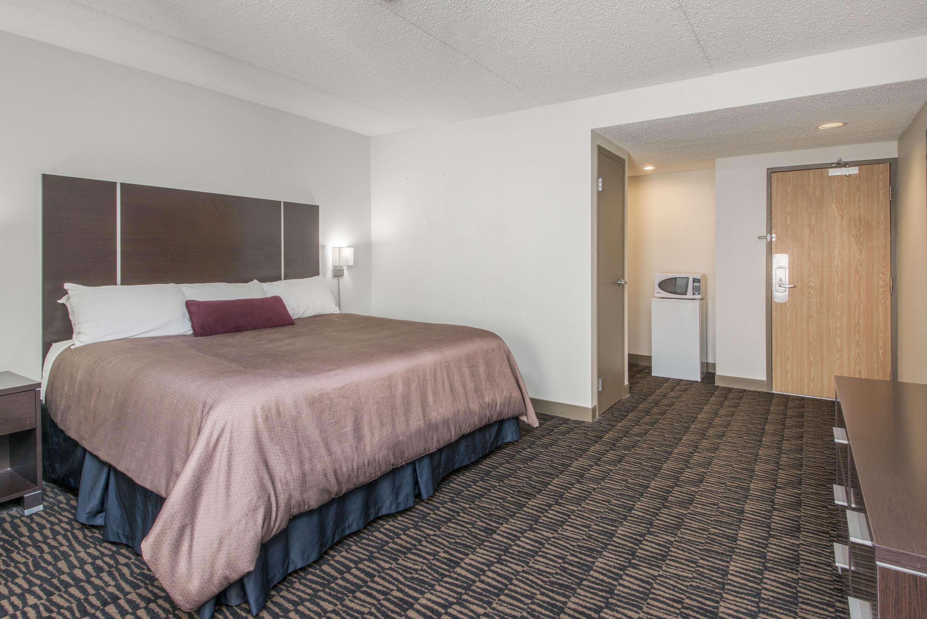 Ramada Plaza By Wyndham Niagara Falls Esterno foto