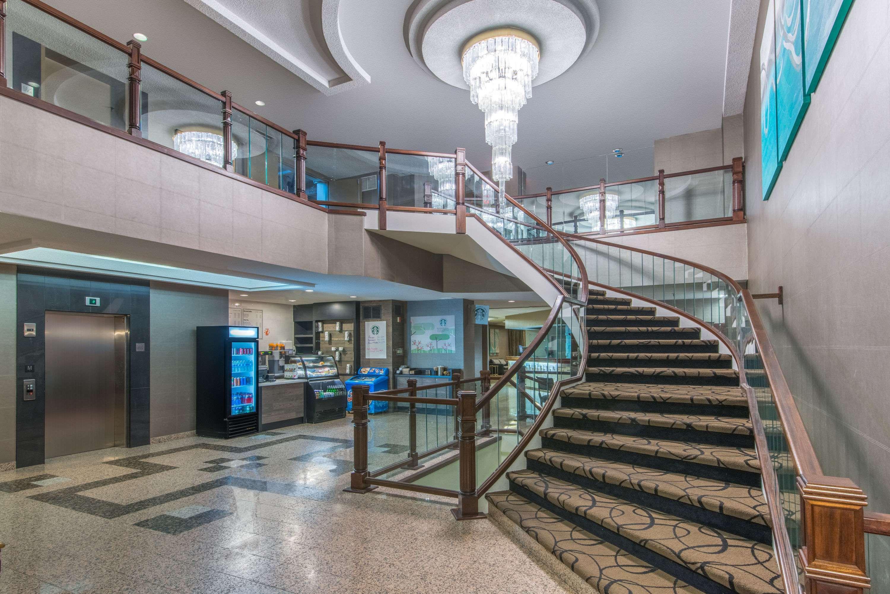 Ramada Plaza By Wyndham Niagara Falls Esterno foto