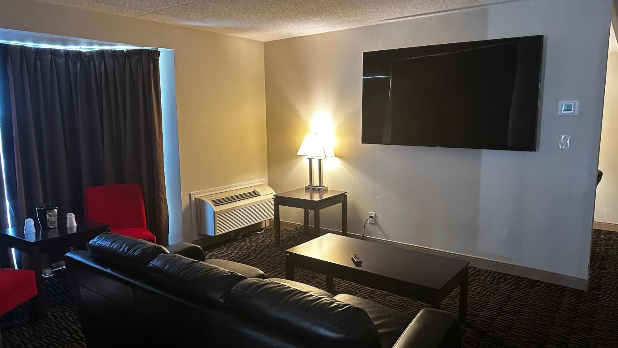 Ramada Plaza By Wyndham Niagara Falls Esterno foto