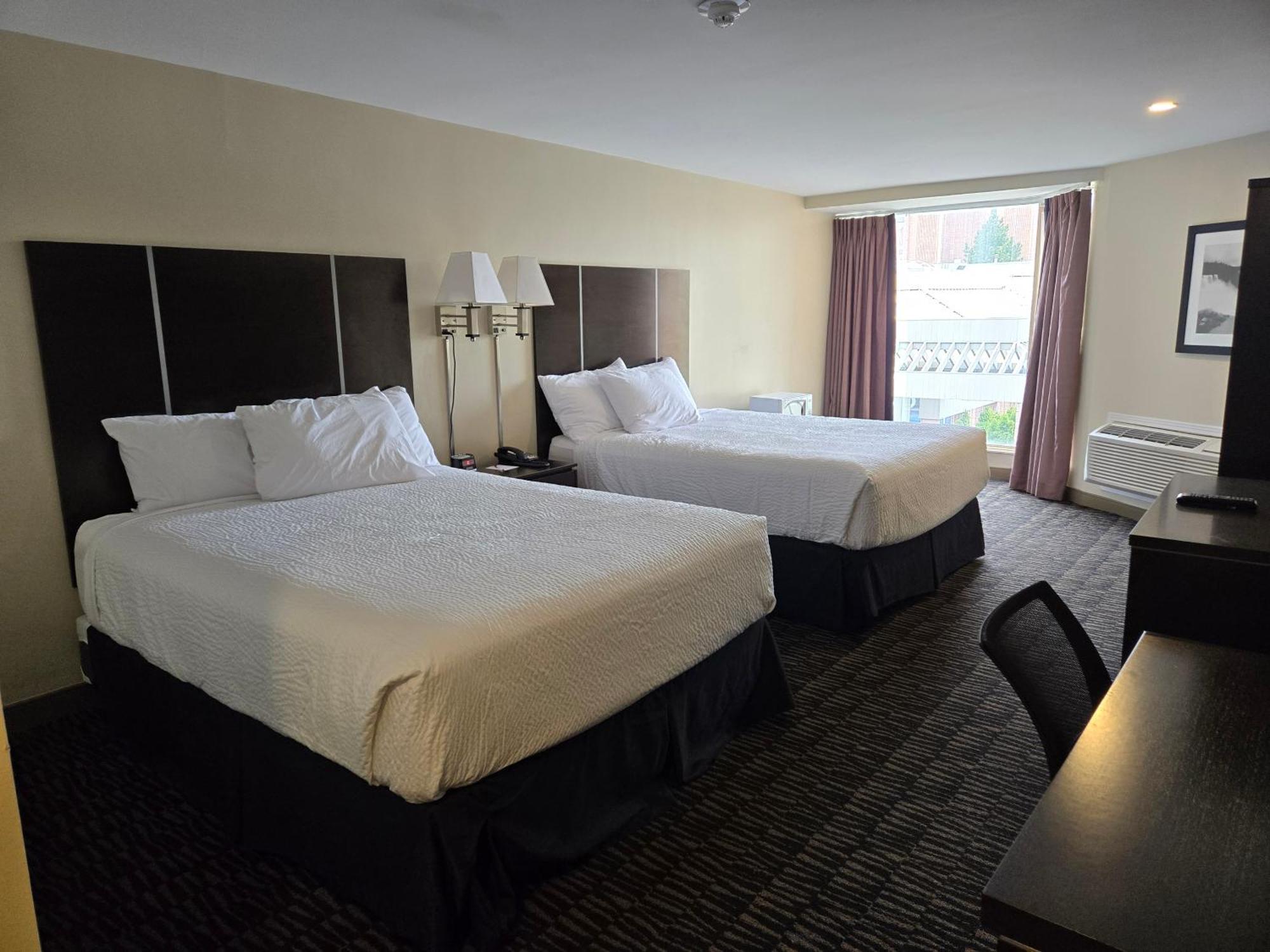 Ramada Plaza By Wyndham Niagara Falls Esterno foto